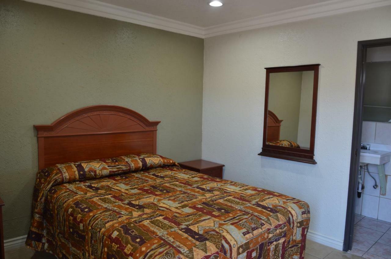 El Rey Inn การ์เดนนา ภายนอก รูปภาพ